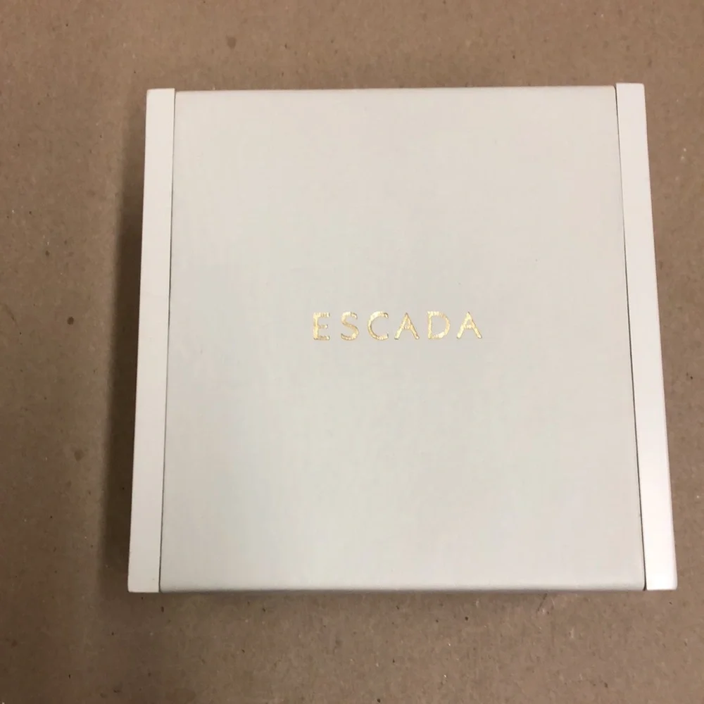 Escada women iww